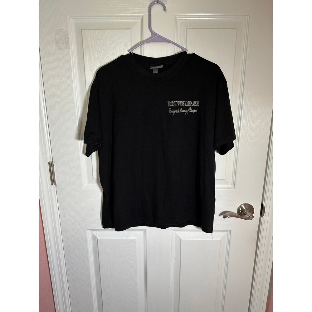 H&M Loose fit printed worldwide dreamers men's Medium t-shirt